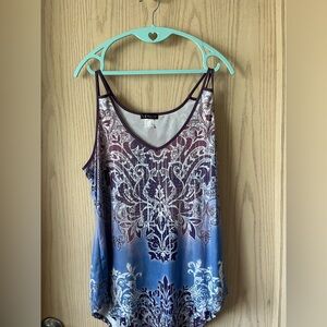 Venus Women's Blue and Purple Top - Like New